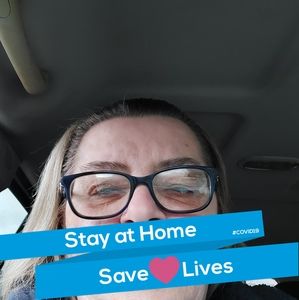 Meet your Posher, Debbie